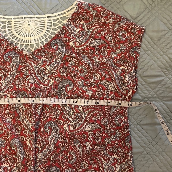 CATO Women’s Blouse, NEVER WORN, Open Lace Back, Size Small - Picture 3 of 7